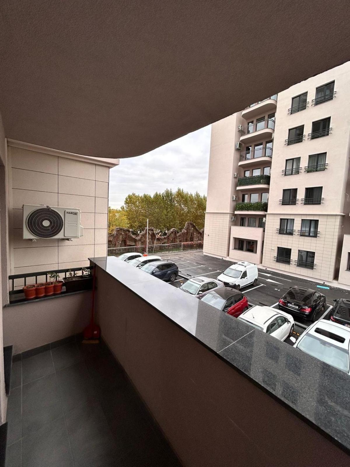 Summit Stay Apartment Bukarest Eksteriør billede