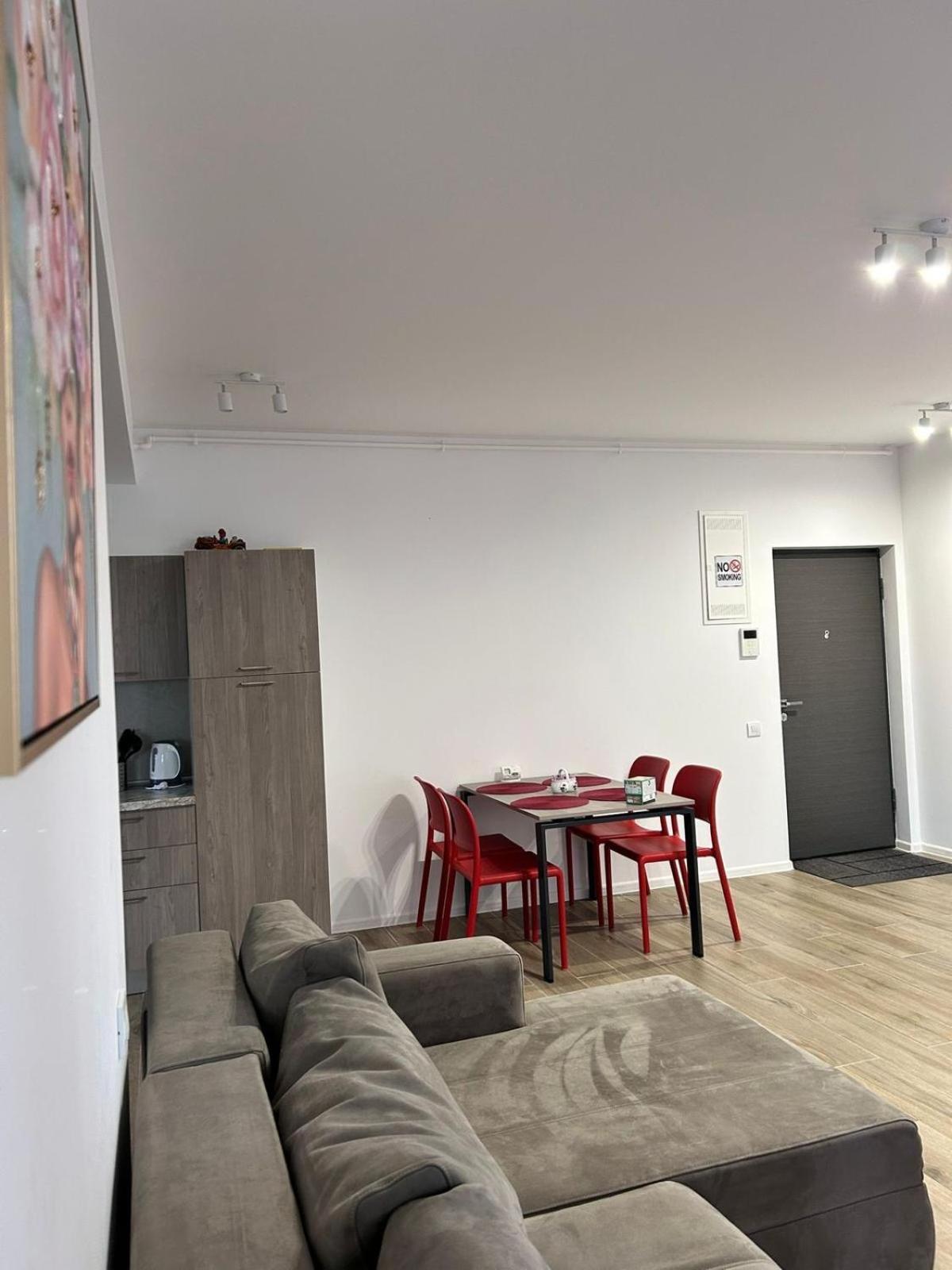 Summit Stay Apartment Bukarest Eksteriør billede