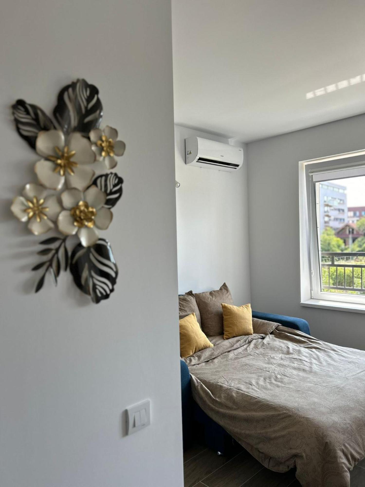 Summit Stay Apartment Bukarest Eksteriør billede